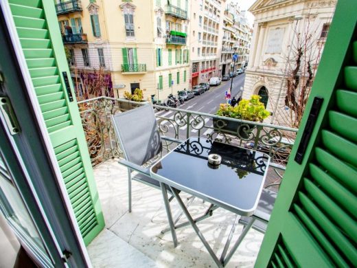 Hôtel au centre-ville de Nice, quartier Libération